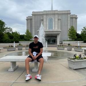 Meet your Posher, Strahinja